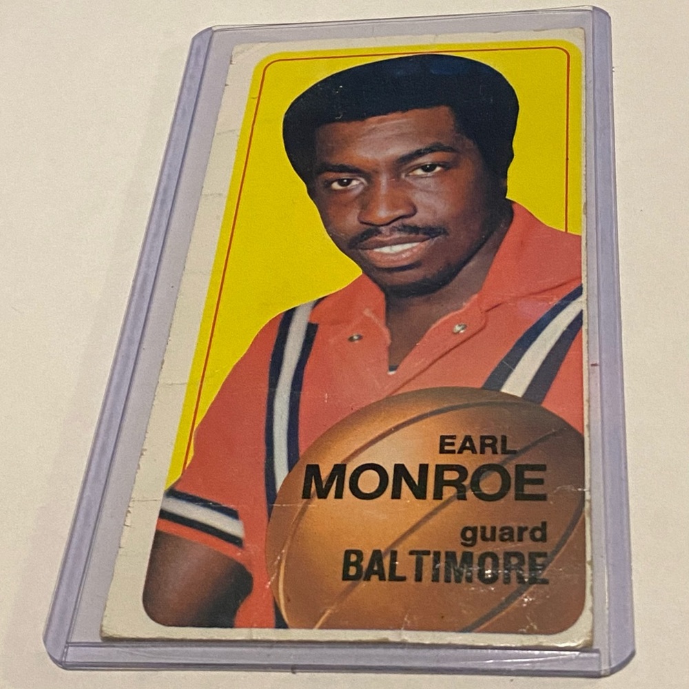 Earl Monroe 1969-70 Basketball Card # 20 Baltimore Bullets Vintage Collectible